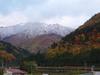 雪化粧した尾白山